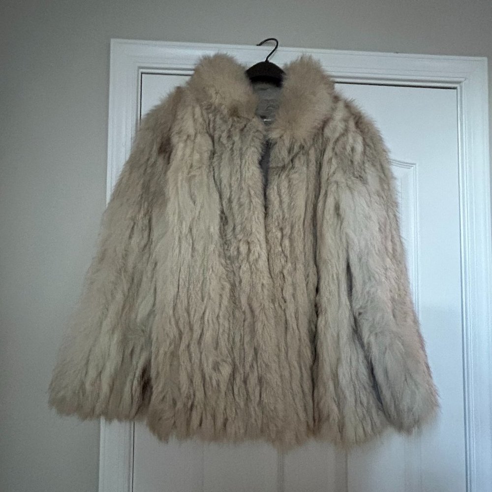 AMAZING Vintage SAGA Real FOX Fur Coat